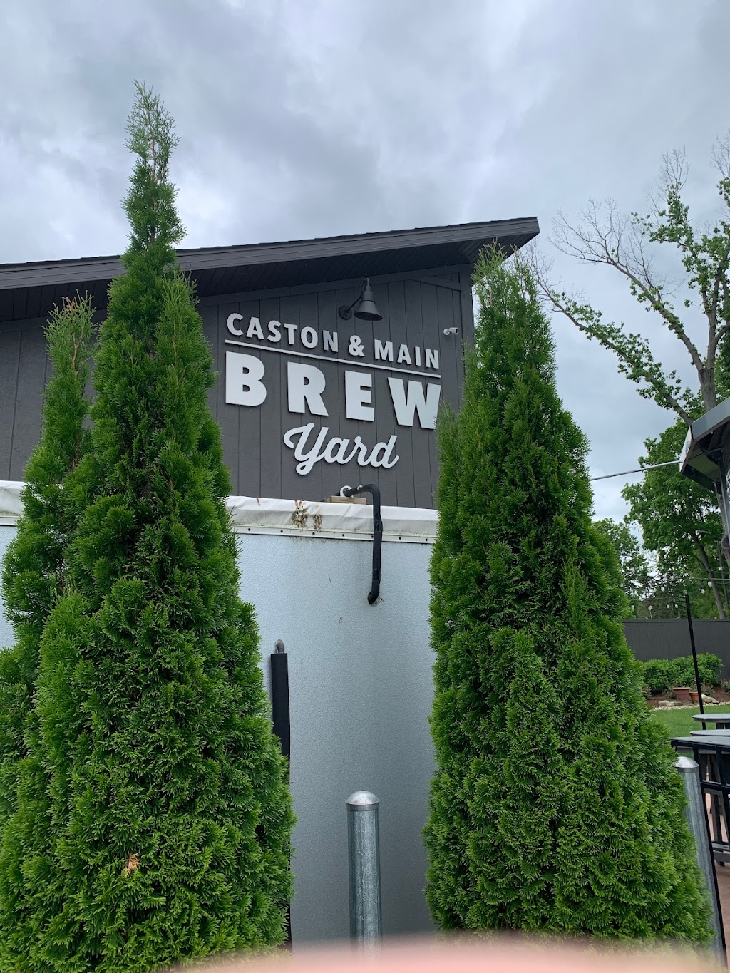 Caston & Main Brew Yard | 5010 S Main St, Akron, OH 44319, USA | Phone: (330) 882-2275