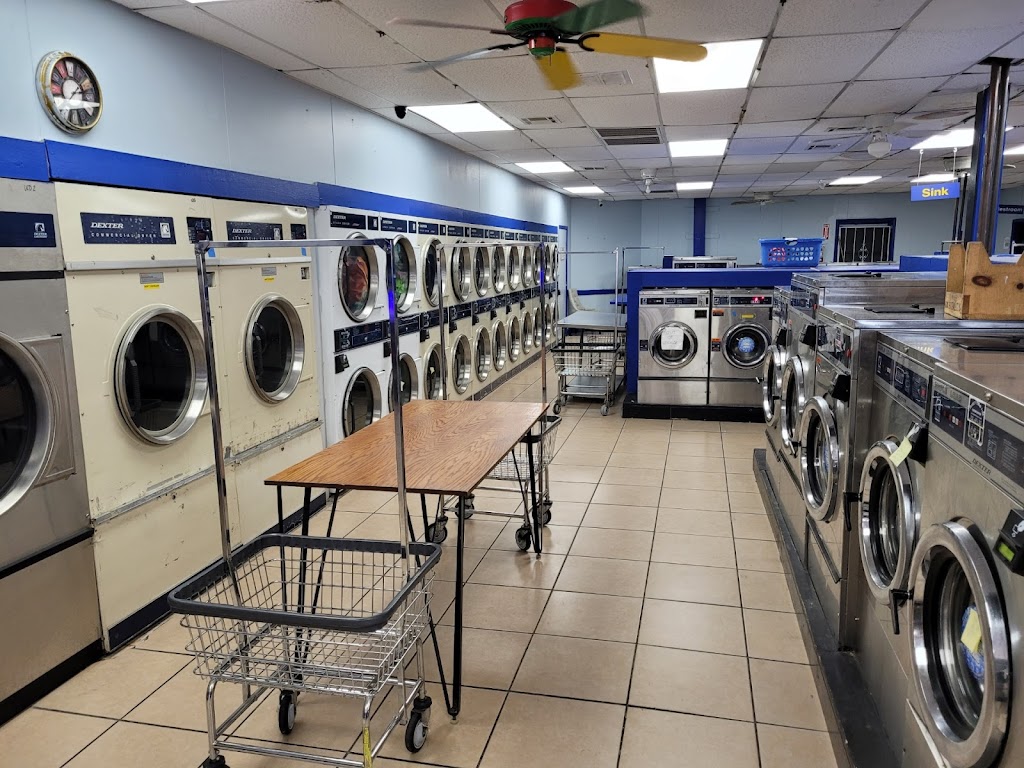 Round Rock Laundromat, Round Rock, TX | 900 E Palm Valley Blvd ste 1006-1007, Round Rock, TX 78664, USA | Phone: (512) 782-0428