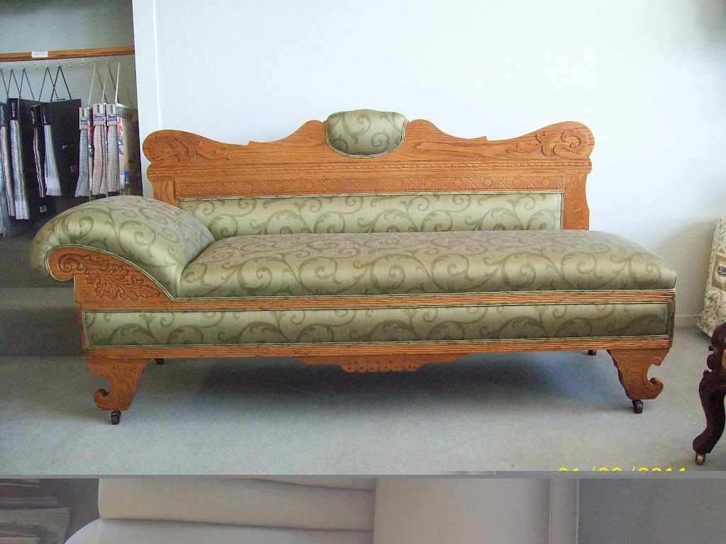 Loveseat Upholstery | 923 Petaluma Blvd N, Petaluma, CA 94952 | Phone: (707) 763-9665