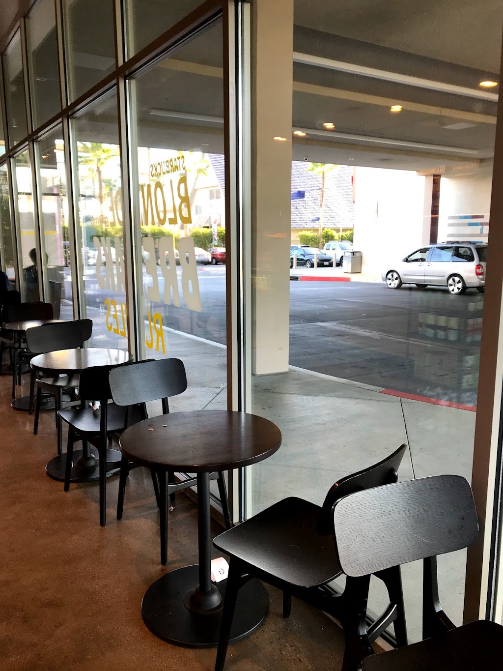 Starbucks | 1800 S Harbor Blvd, Anaheim, CA 92802, USA | Phone: (657) 242-9815