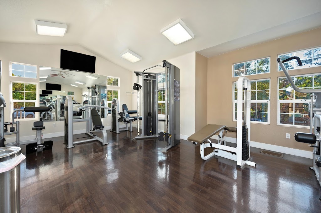 Hidden Oaks Apartments | 5979 Devecchi Ave, Citrus Heights, CA 95621, USA | Phone: (833) 204-7079