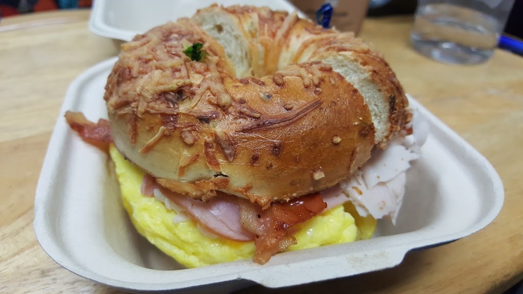 Golden Bagel Cafe | 2744 Fletcher Pkwy, El Cajon, CA 92020, USA | Phone: (619) 464-2243