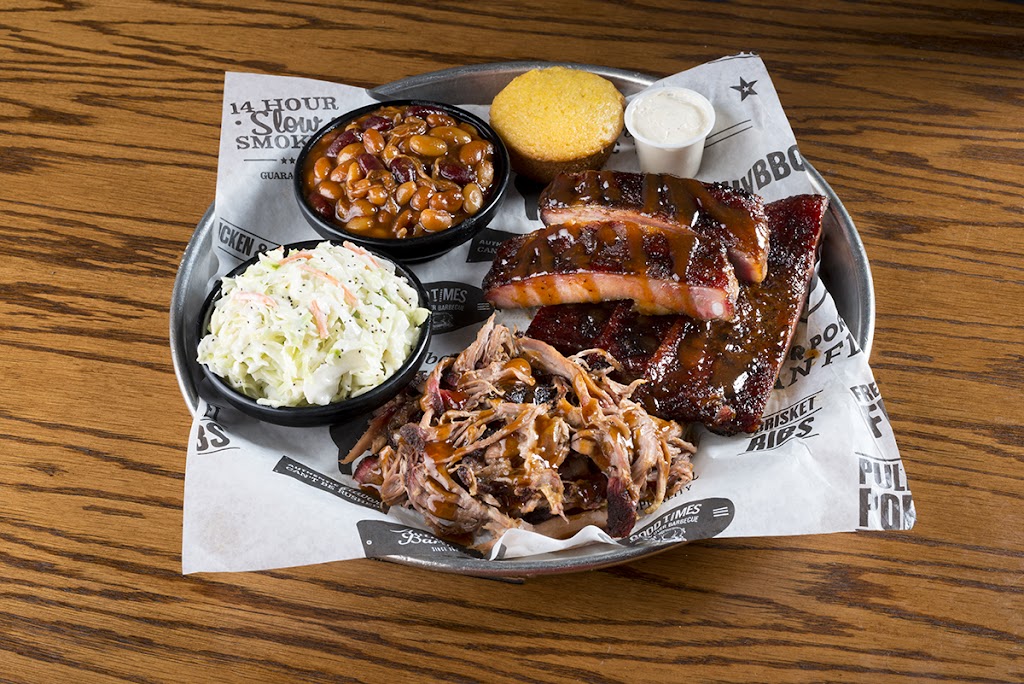 Old Carolina Barbecue Company - Orrville | 1330 N Main St, Orrville, OH 44667, USA | Phone: (330) 930-0300