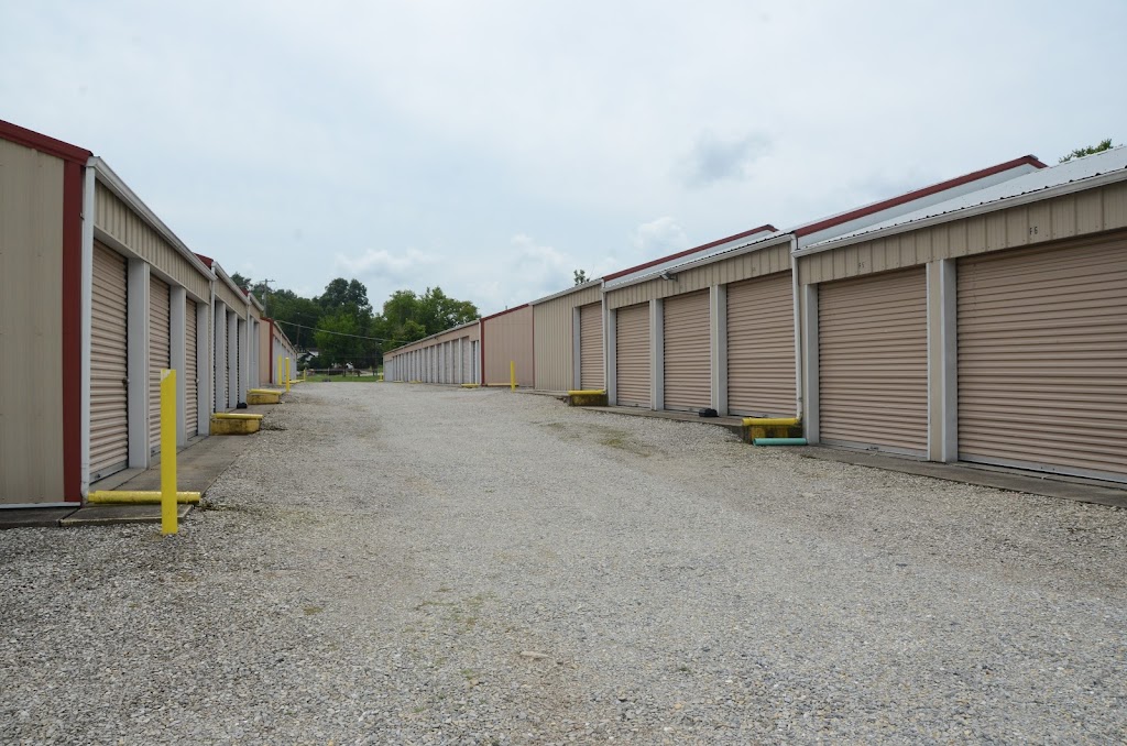 Markland Self Storage | 420 Indiana Ave, Aurora, IN 47001, USA | Phone: (812) 655-7211