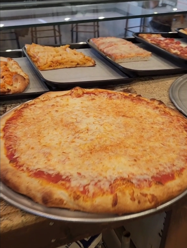 Bonbinos Pizza | 3111 Lawson Blvd, Oceanside, NY 11572, USA | Phone: (516) 594-2900