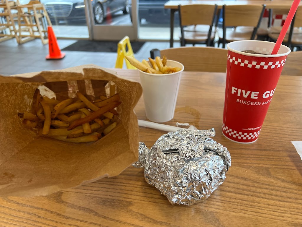 Five Guys | 3105 Peachtree Pkwy Suite 100, Suwanee, GA 30024, USA | Phone: (678) 455-8669