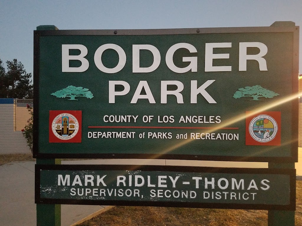 Bodger Park | 14900 Yukon Ave, Hawthorne, CA 90250, USA | Phone: (310) 676-2085