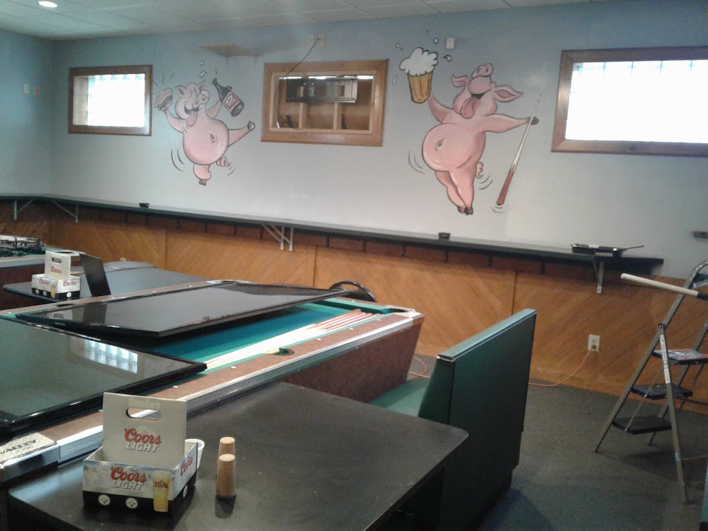 Lucky’s Bar & Grille | 1724 Prospect Rd, Pittsburgh, PA 15236, USA | Phone: (412) 881-4044