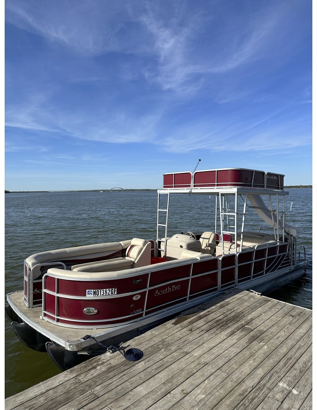 DFW Boat Rentals and Charters - Lake Lewisville | 3000 N Stemmons Fwy, Lewisville, TX 75077, USA | Phone: (469) 596-1332