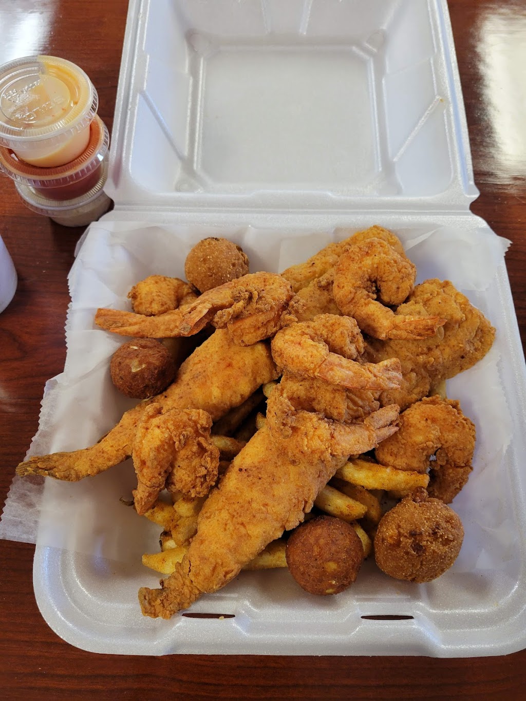 Our Peoples Soulful Seafood | 943 E Ocean View Ave, Norfolk, VA 23503, USA | Phone: (757) 524-4699