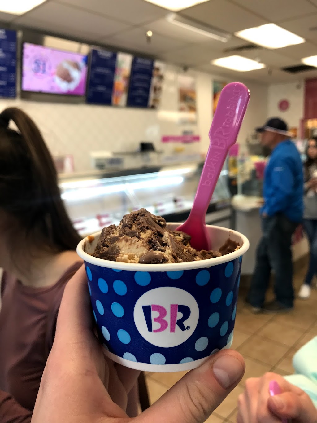 Baskin-Robbins | 8417 Elk Grove Florin Rd, Elk Grove, CA 95624, USA | Phone: (916) 525-2531