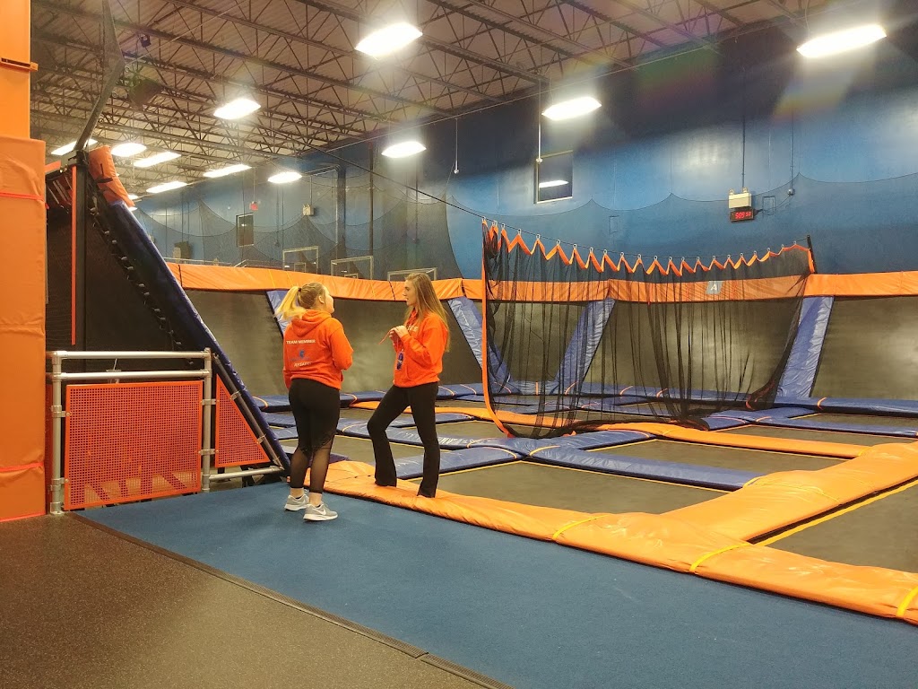 Sky Zone Trampoline Park | 6217 Chittenden Rd, Boston Heights, OH 44236 | Phone: (234) 249-3030