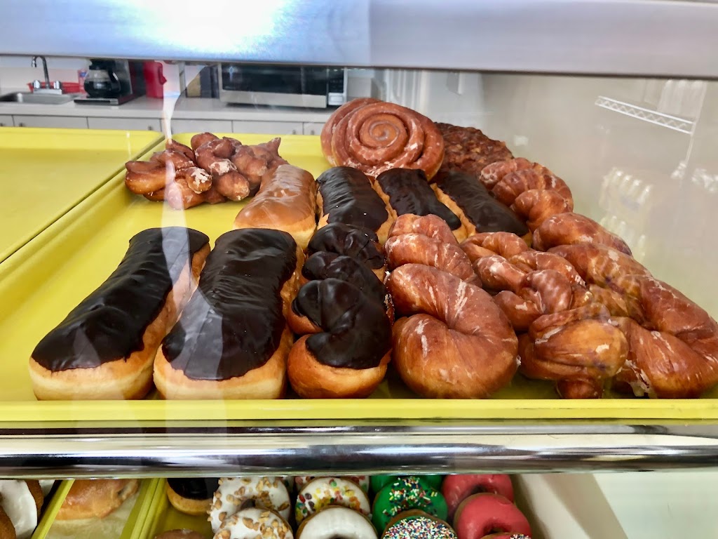 J&A Donuts | 1636 Minonite Rd suite 700, Rosenberg, TX 77469, USA | Phone: (281) 762-2893