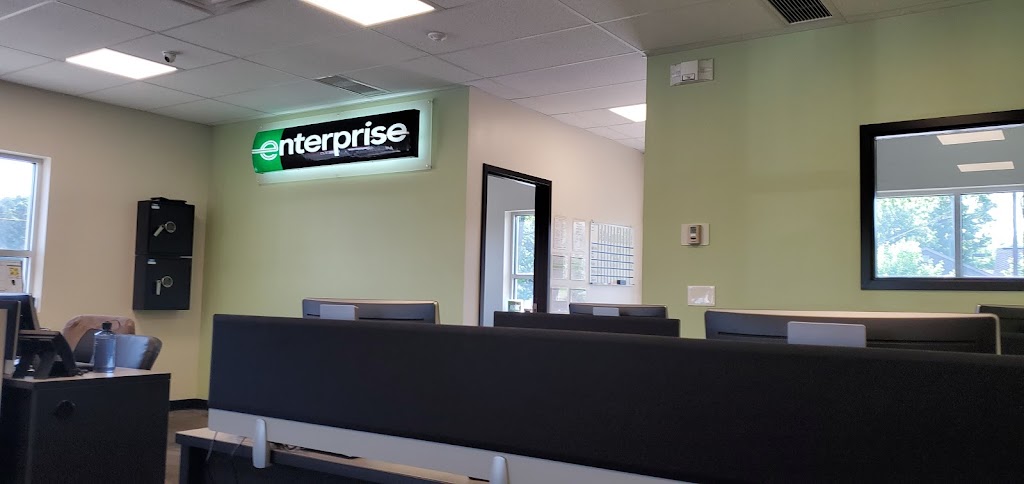 Enterprise Rent-A-Car | 300 Pinewood Ln, Warrendale, PA 15086, USA | Phone: (724) 935-2330