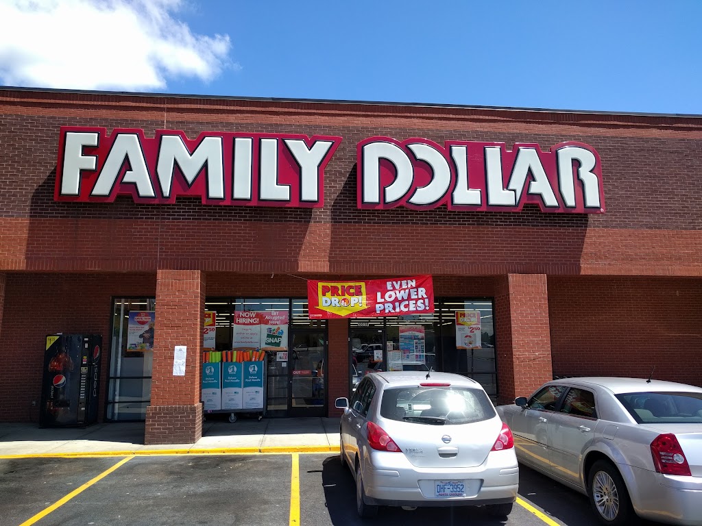Family Dollar | 1019 Monroe St, Carthage, NC 28327, USA | Phone: (910) 773-8156