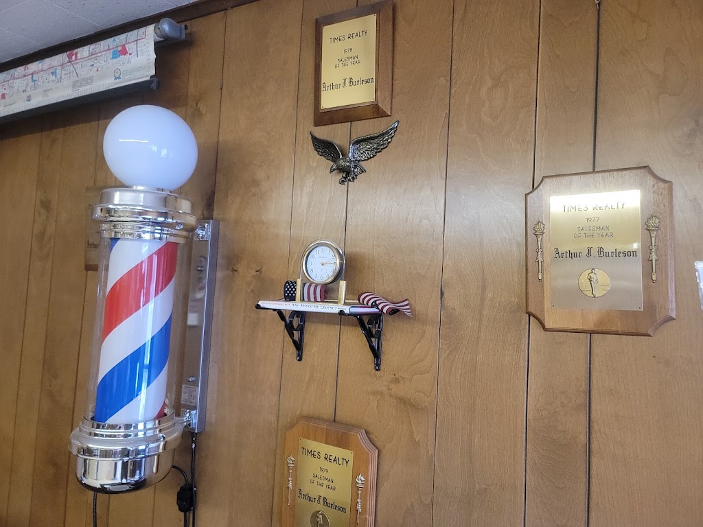 Art Burleson Barber Shop | 4391 Dixie Hwy, Waterford Twp, MI 48329, USA | Phone: (248) 674-1210