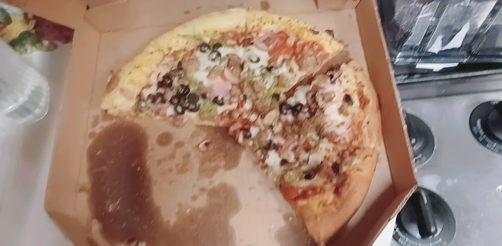 Dominos Pizza - meal delivery  | Photo 5 of 10 | Address: 4896 LA-1, Raceland, LA 70394, USA | Phone: (985) 532-3005