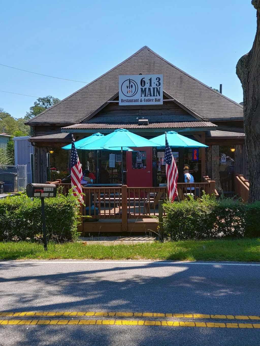 613 Main Restaurant and Coffee Bar | 613 Main St, Palmetto, GA 30268, USA | Phone: (678) 545-6343