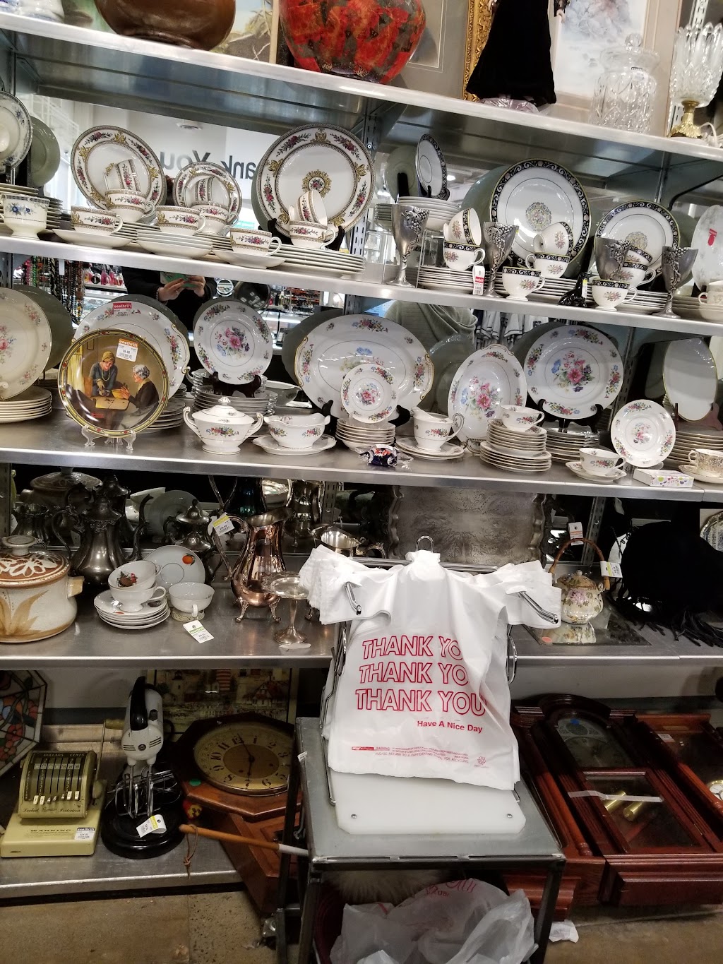 Eco Thrift | 7224 55th St, Florin, CA 95823, USA | Phone: (916) 254-5730