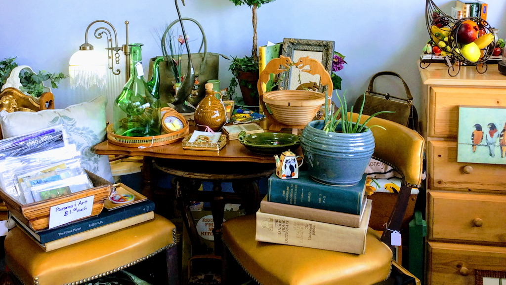 Pennys Place Resale & Vintage | 4213 Co Rd 218 Suite 7, Middleburg, FL 32068, USA | Phone: (904) 832-0670