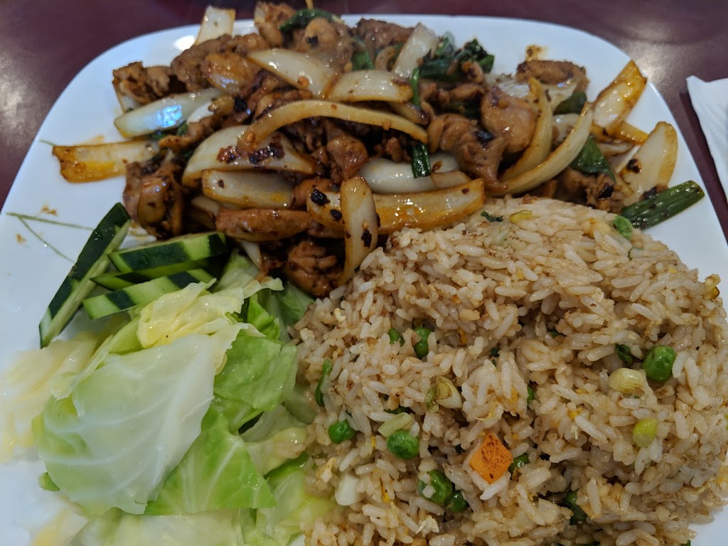 LV Phở | Vietnamese & Chinese Restaurant | 2621 Springs Rd, Vallejo, CA 94591, USA | Phone: (707) 561-0070