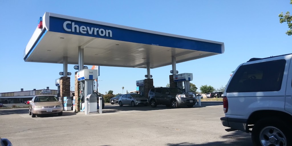 Chevron | 682 Parker Rd, Fairfield, CA 94533, USA | Phone: (707) 673-2552