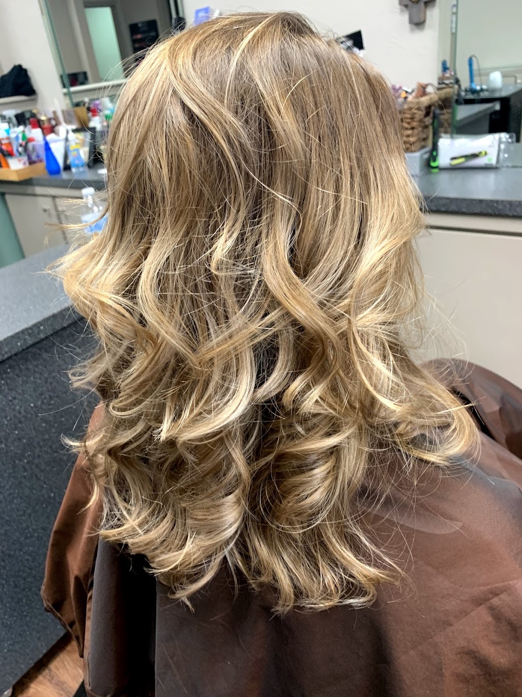 Hair By Stephanie | 807 Wildcat Dr, Portland, TX 78374, USA | Phone: (979) 571-9589