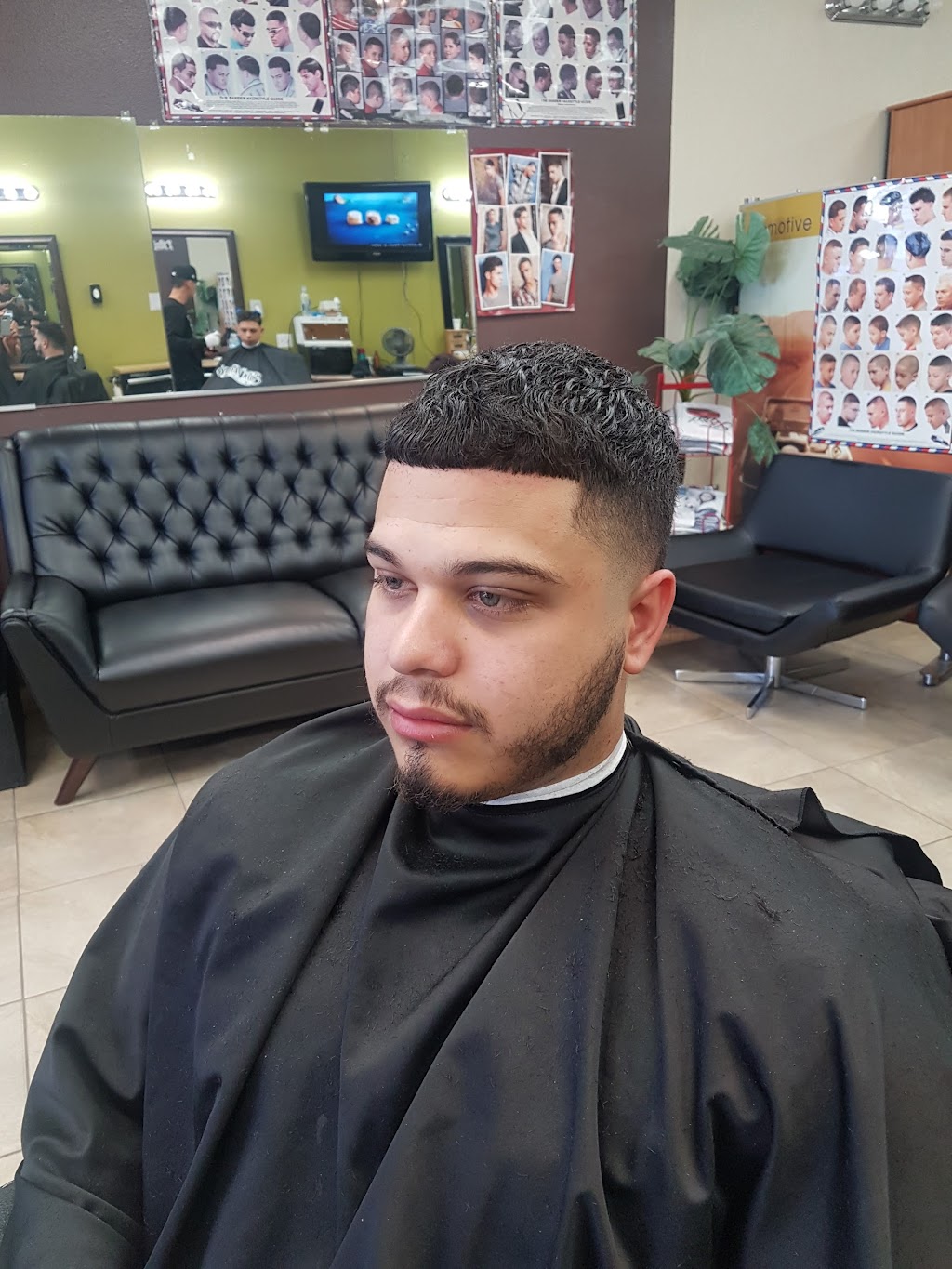 Grand slam barbers | 15923 Bear Valley Rd, Hesperia, CA 92345, USA | Phone: (760) 998-2228