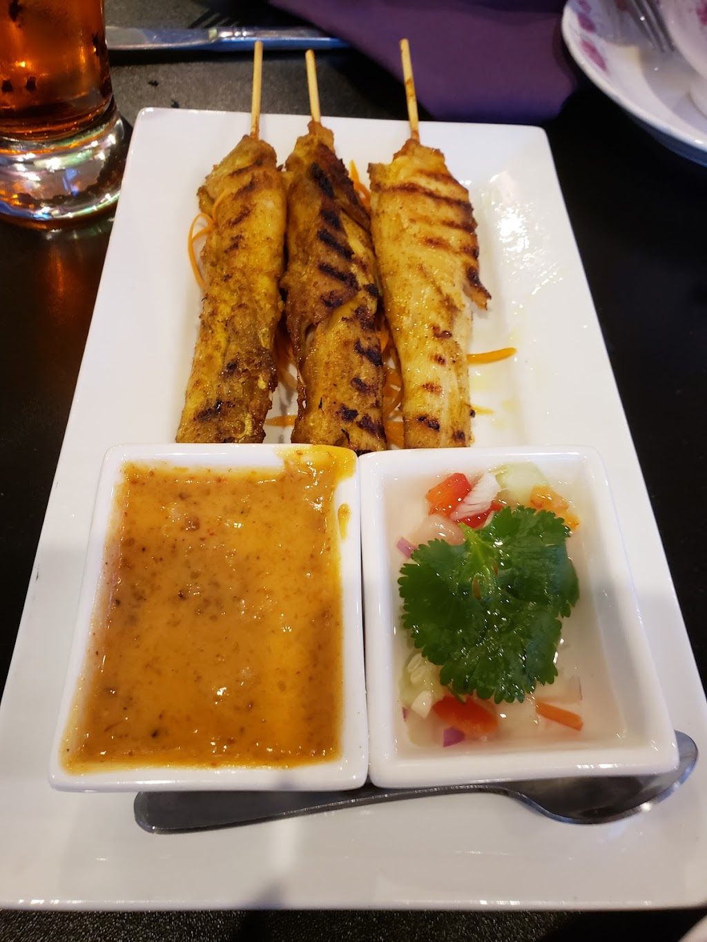 Cravings Thai Cuisine | 19701 E Lake Rd, Rocky River, OH 44116, USA | Phone: (440) 895-0098