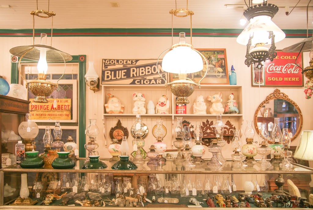 Sutter Creek Antiques | 28 Main St, Sutter Creek, CA 95685, USA | Phone: (209) 267-5574