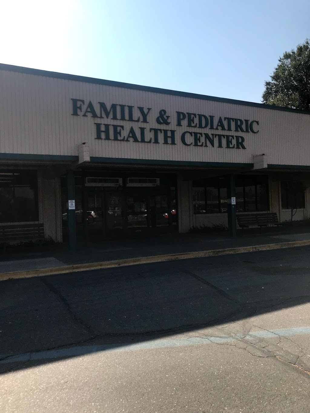 Stanislaus County - Family and Pediatric Health Center | 830 Scenic Dr A, Modesto, CA 95350, USA | Phone: (209) 558-8400
