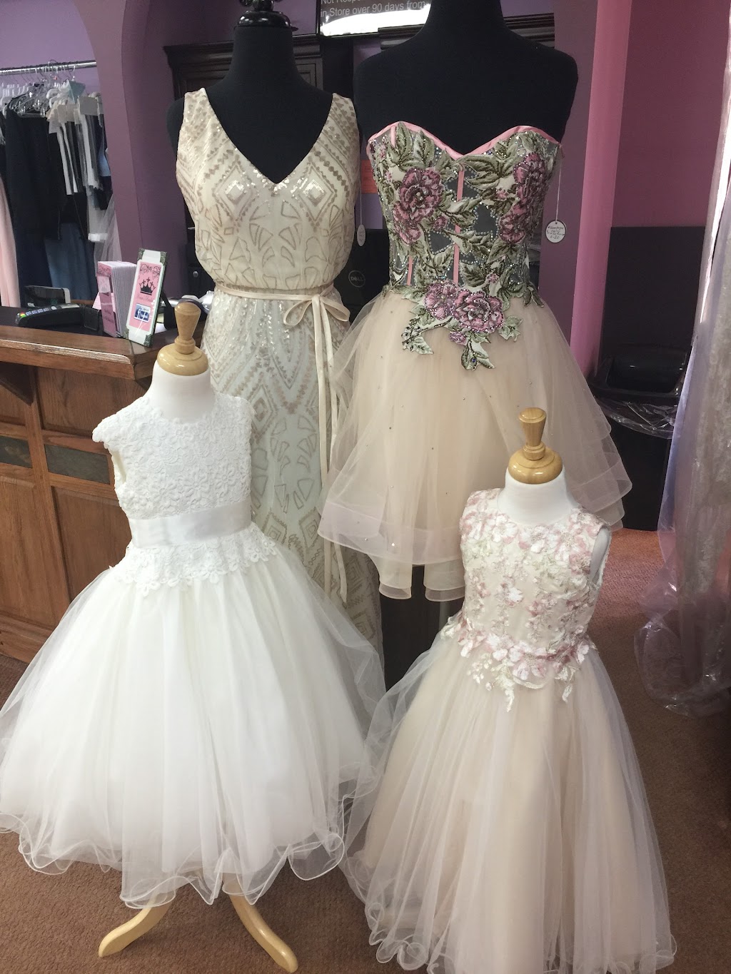 Xenas Bridal | 1656 Central Ave, Albany, NY 12205 | Phone: (518) 464-3434