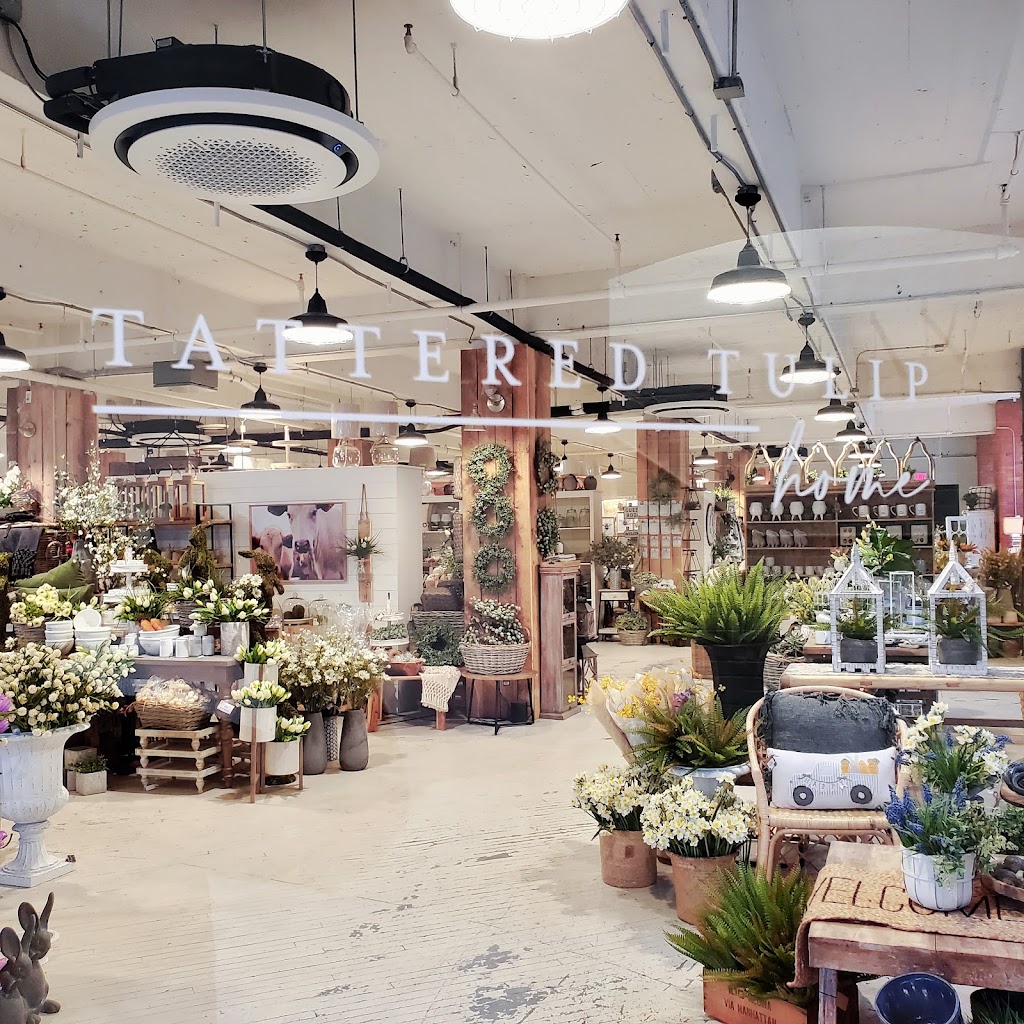 Tattered Tulip | 908 Niagara Falls Blvd, North Tonawanda, NY 14120, USA | Phone: (716) 438-5257