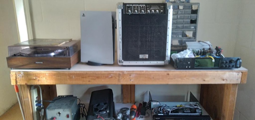 Canizales Electronics | 4201 Santa Maria Ave, Laredo, TX 78041, USA | Phone: (956) 635-8969