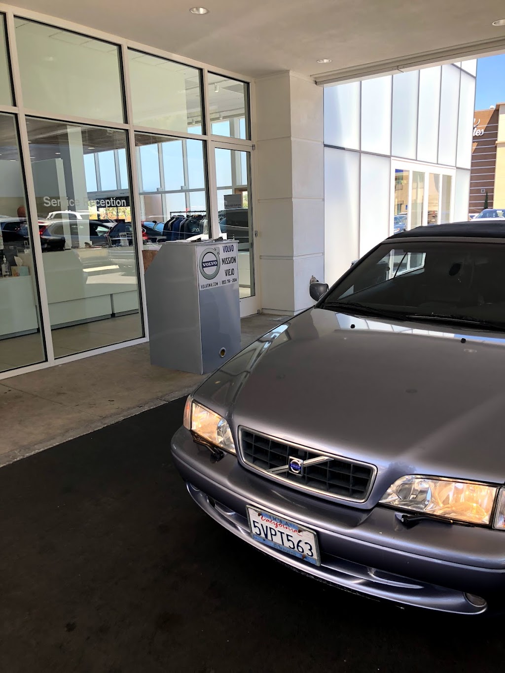 Volvo Cars Mission Viejo | 28730 Marguerite Pkwy, Mission Viejo, CA 92692, USA | Phone: (949) 359-5000