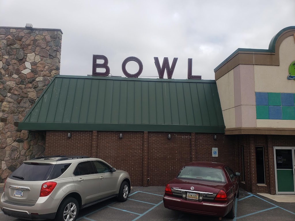 Roosevelt Lanes Recreation | 6701 Roosevelt Ave, Allen Park, MI 48101, USA | Phone: (313) 381-0222