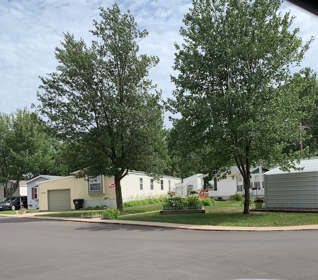 Flamingo Terrace Mobile Home | 17100 MN-65, Ham Lake, MN 55304, USA | Phone: (763) 434-5400