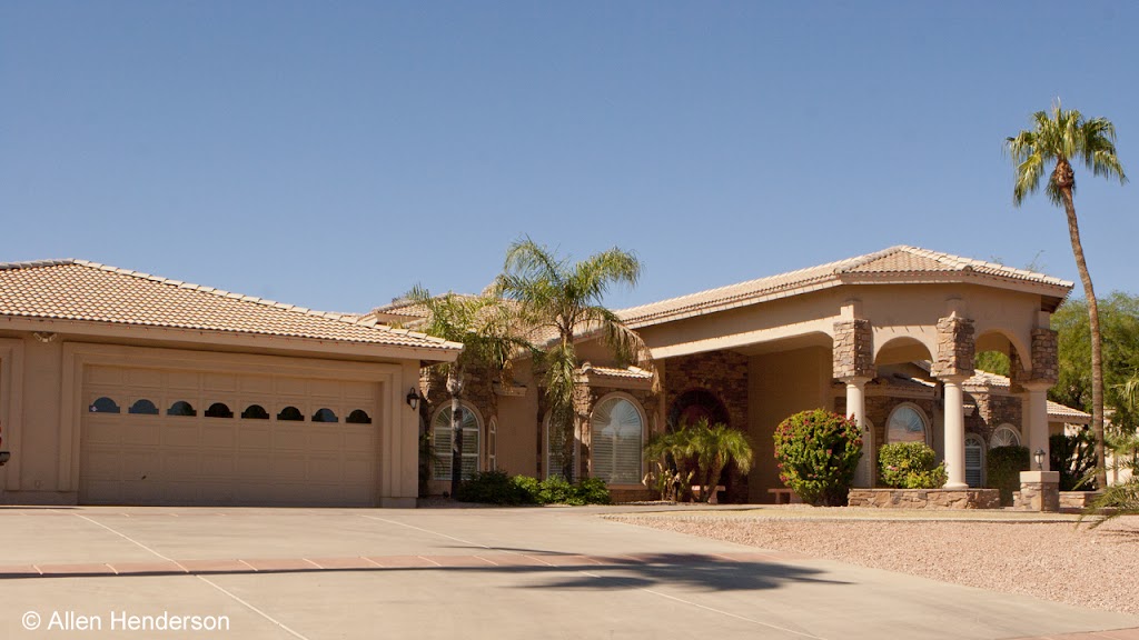 Henderson Real Estate - Arizona | 16007 S 13th Way, Phoenix, AZ 85048, USA | Phone: (480) 392-2090