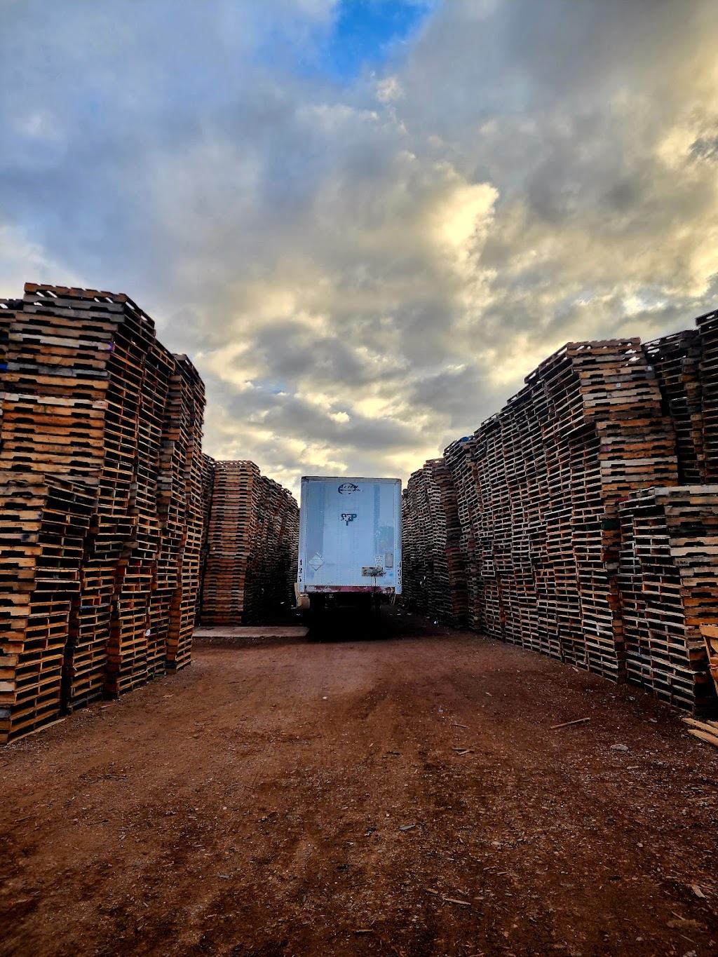 Southwest Forest Products Inc | 2828 S 35th Ave, Phoenix, AZ 85009, USA | Phone: (602) 278-1009