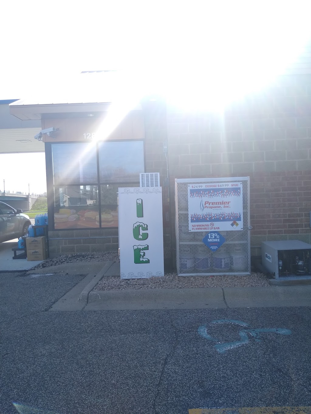 Exxon | 12880 Central Ave NE, Blaine, MN 55434, USA | Phone: (763) 757-9655