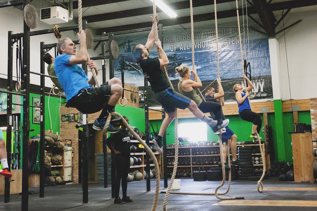 CrossFit Fort Vancouver | 223 E Reserve St #101, Vancouver, WA 98661, USA | Phone: (360) 989-7765