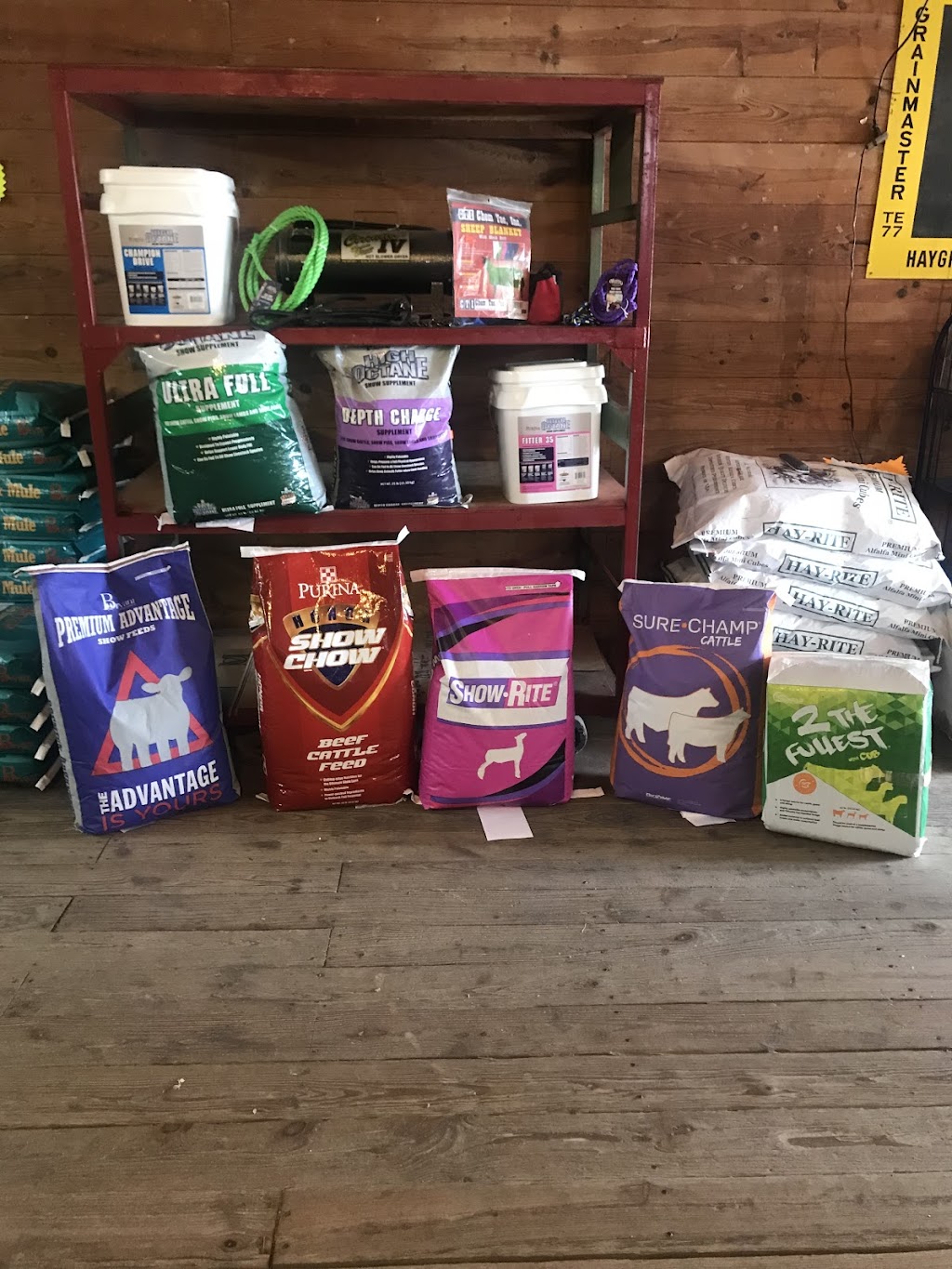 Mustang Creek Feed, Seed & Supply | 104 S Hughes St, Rio Vista, TX 76093, USA | Phone: (817) 373-3484