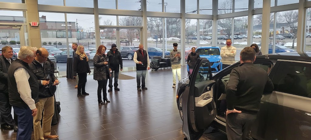 CAMARGO CADILLAC | 9880 Montgomery Rd, Cincinnati, OH 45242, USA | Phone: (513) 891-9400