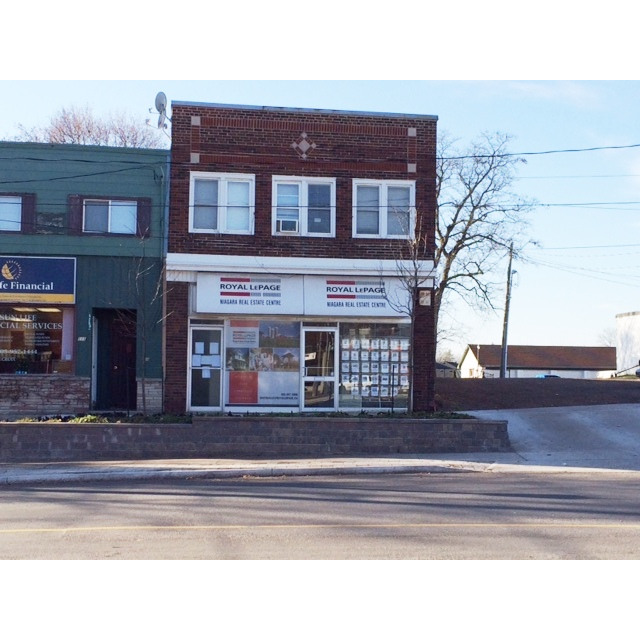 Royal LePage NRC Realty Brokerage | 107 Griffin St, Smithville, ON L0R 2A0, Canada | Phone: (905) 957-5000