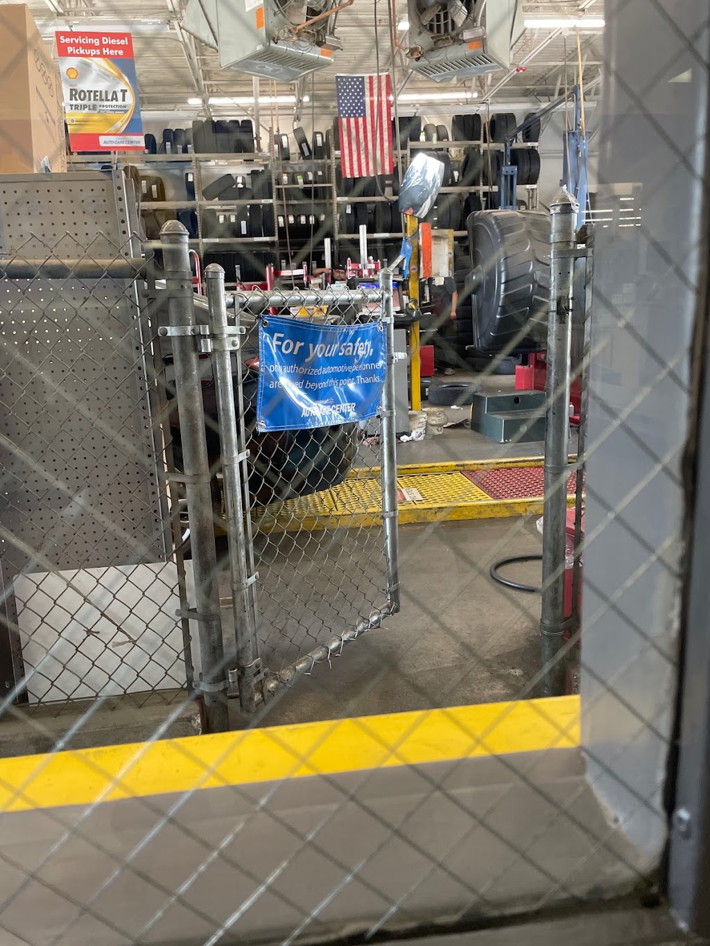 Walmart Auto Care Centers | 1275 N Azusa Ave, Covina, CA 91722, USA | Phone: (626) 339-7694