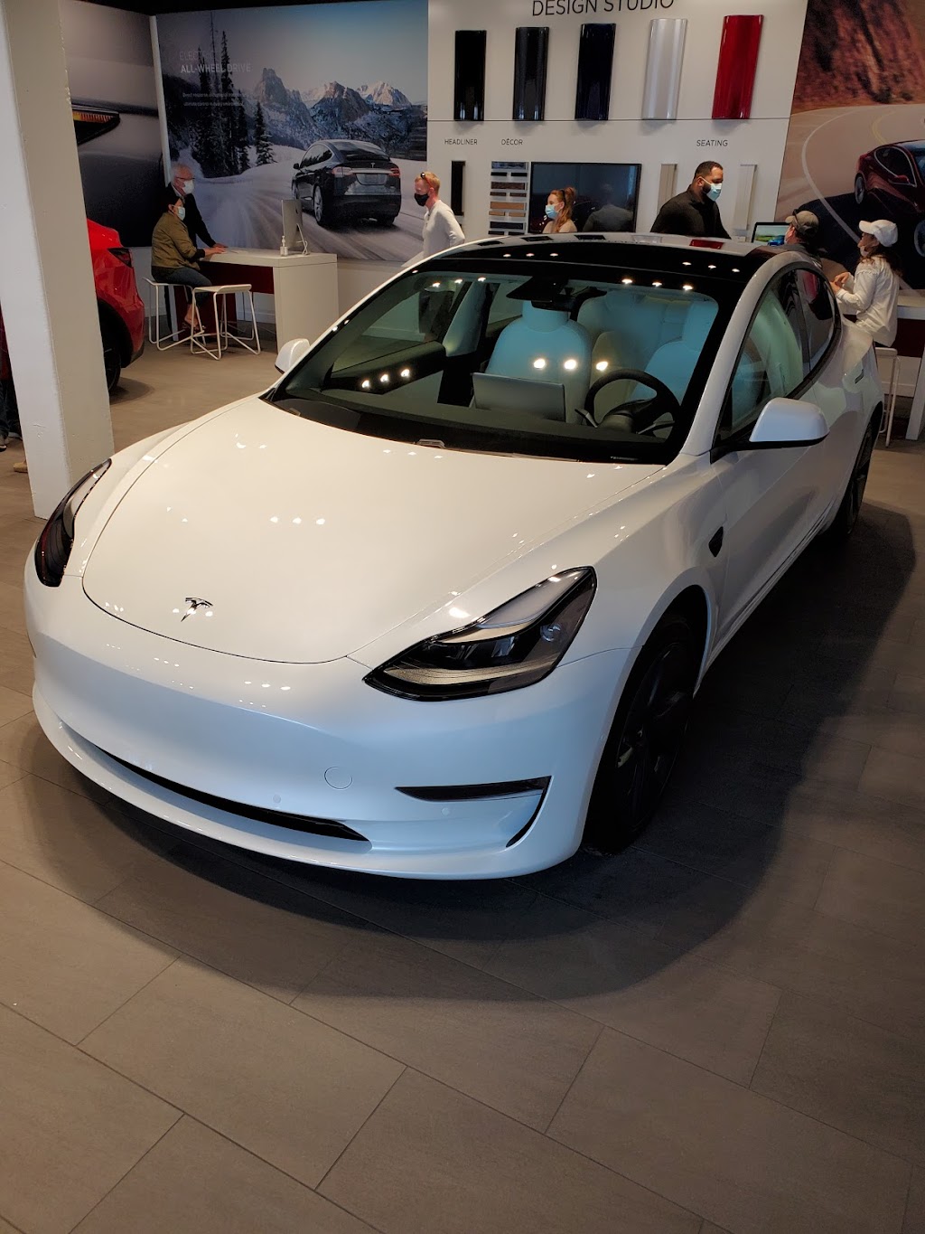 Tesla | 16955 Chesterfield Airport Rd, Chesterfield, MO 63005, USA | Phone: (314) 872-9946