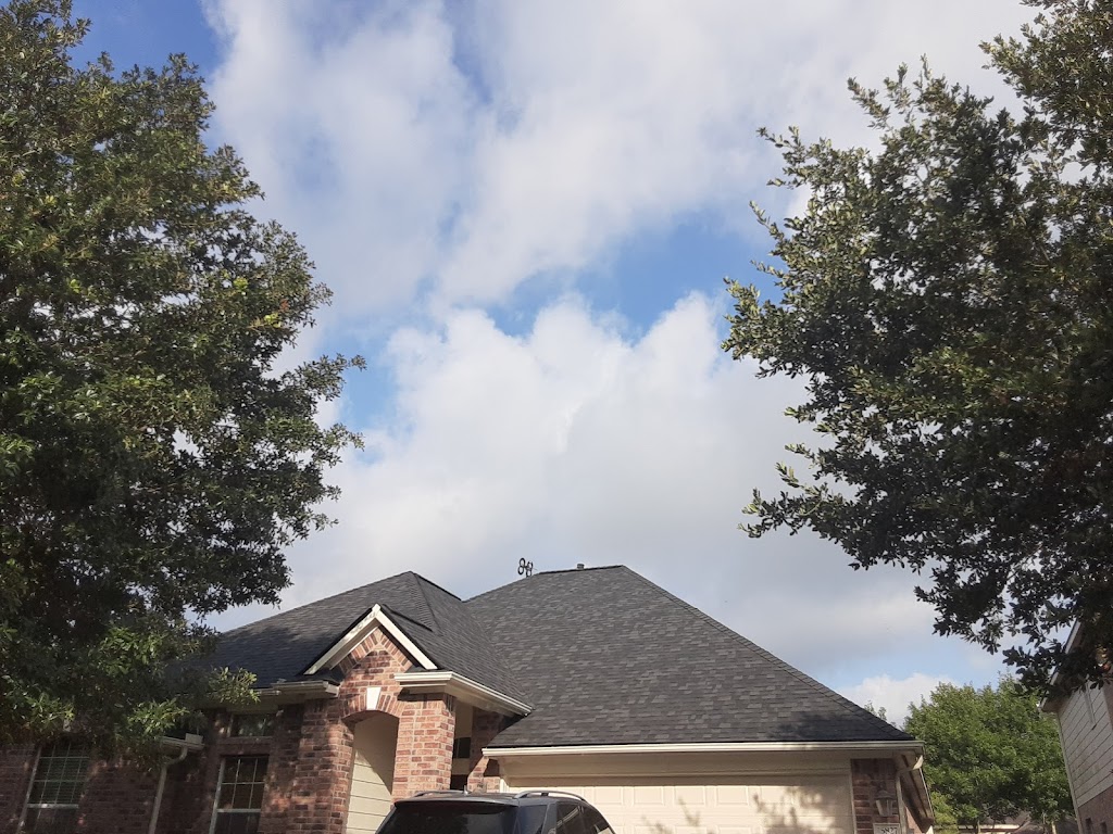 King Tower Roofing & Construction | 700 Travis St, Baytown, TX 77520, USA | Phone: (281) 515-1877