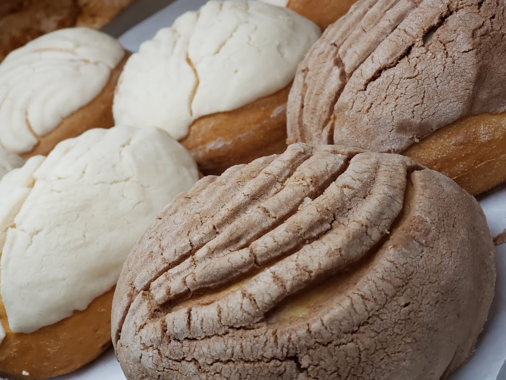 Don Chago Bakery | 9013 E US Hwy 40, Independence, MO 64055, USA | Phone: (816) 503-6600