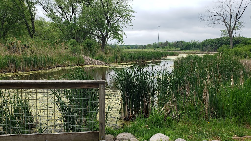 Lakewood Fort Hill Trail Parking | Trailhead parking is on west side of Gilmer Rd north of, IL-176, Mundelein, IL 60060, USA | Phone: (847) 367-6640