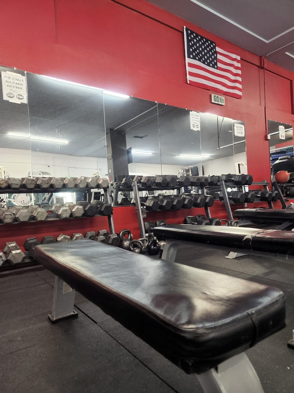 The Gym | 7570 E Palmer-Wasilla Hwy, Palmer, AK 99645, USA | Phone: (907) 841-7405